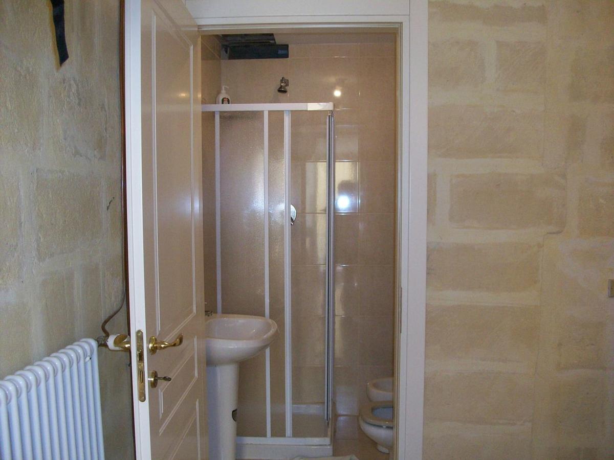 Parking Included Bed & Breakfast Matera Exterior photo